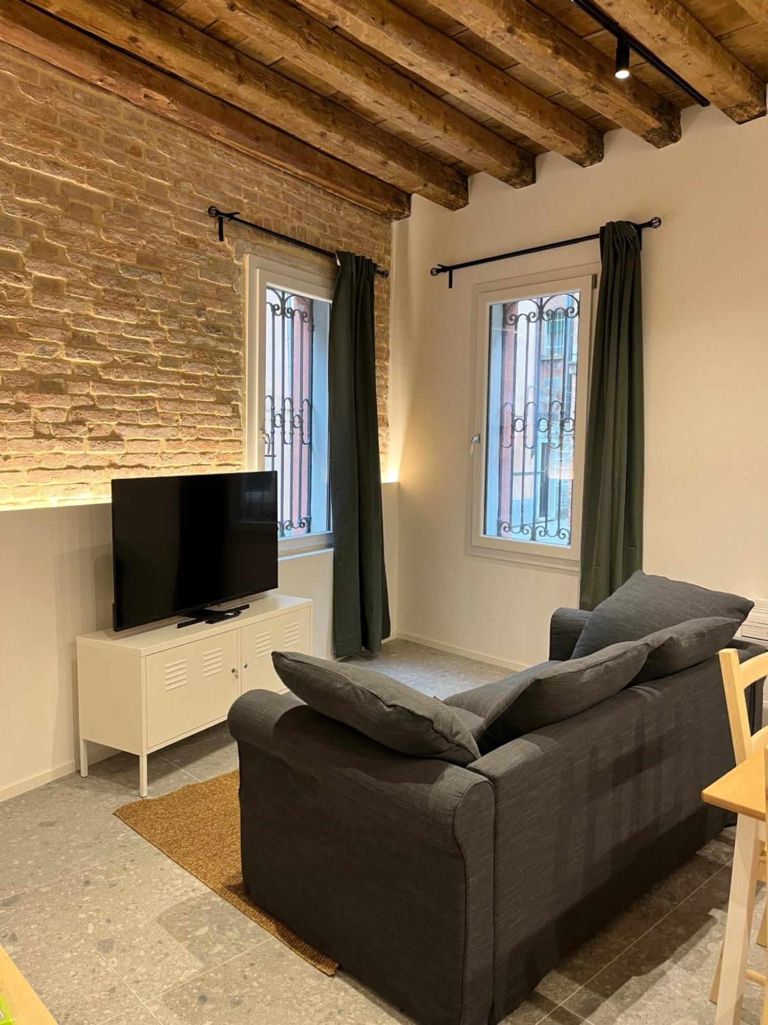 Ca'mara Biennale Apartment *